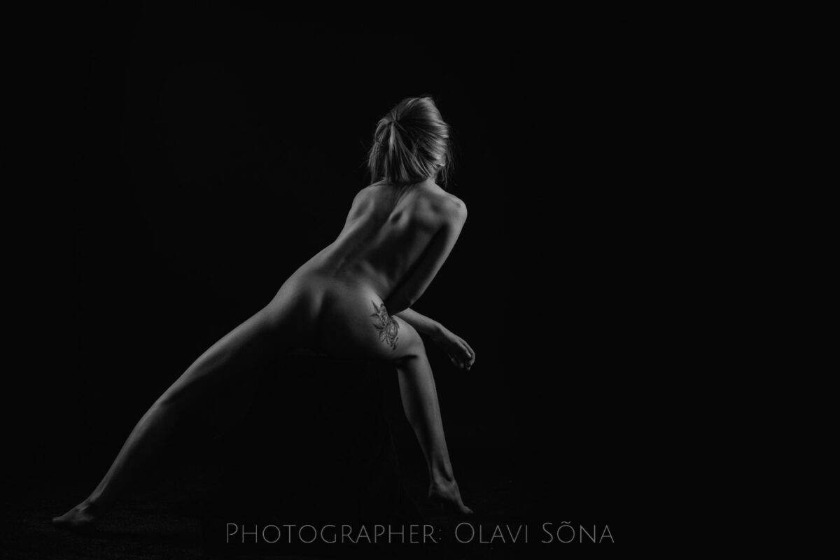 Invisible chair Nude Art Photography