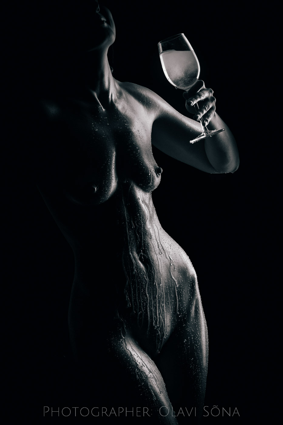 Water on body - Nude Art Photography